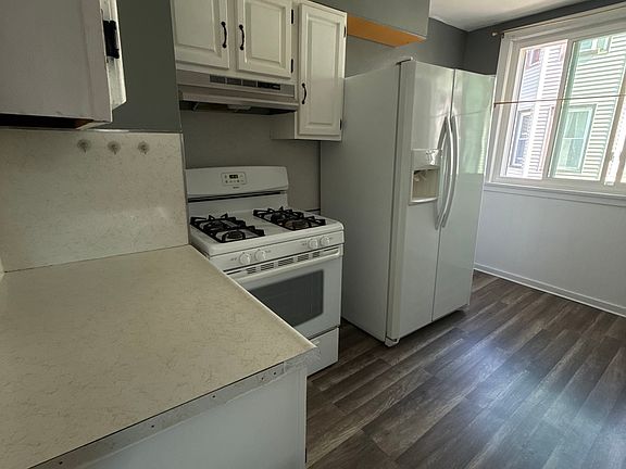 4th image of 48 Bryant St #2