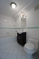 Rented by Rennit Inc.