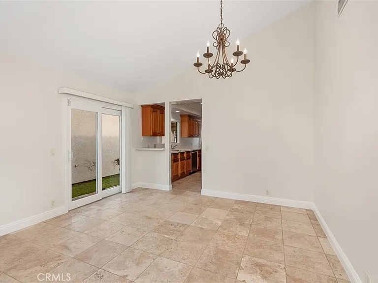 24971 Sunset Pl E — Photo 12
