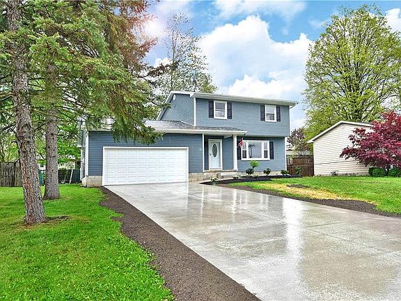 3rd image of 2314 Penny Ln