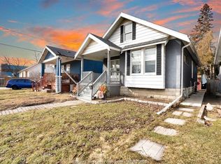 576 Shepherd St E, Windsor, ON N8X 2K7