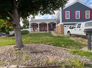 1595 S Vaughn Cir, Aurora, CO 80012