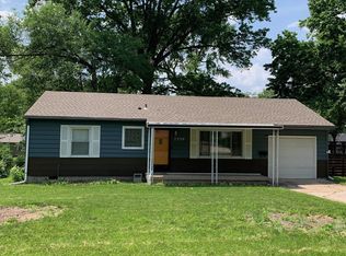 7230 Outlook St, Overland Park, KS 66204