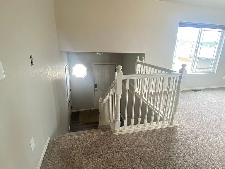 6587 Cambridge Pl — Photo 3