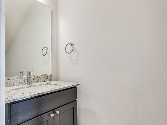 5th image of 710 Benge Dr #710
