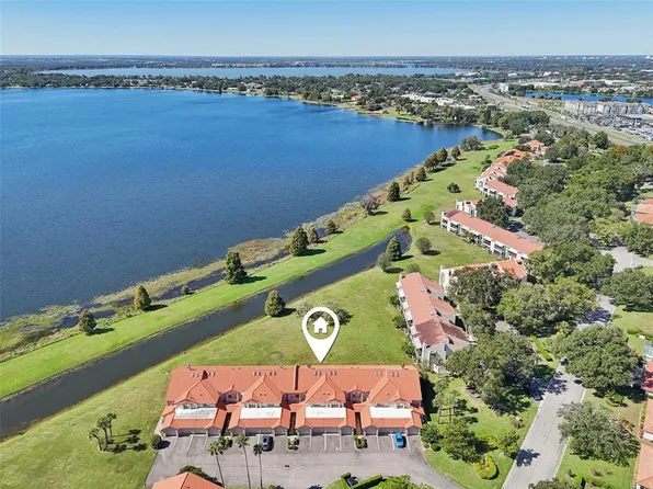 703 Magnolia Pl, Winter Haven, FL 33884