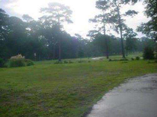 2nd image of 1110 Golf View Dr