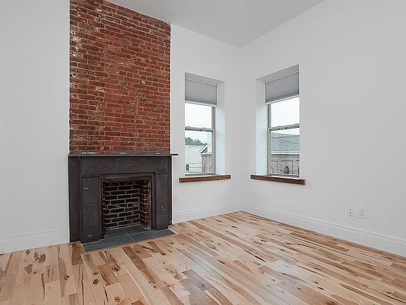 5th image of 196 Pine St #3L