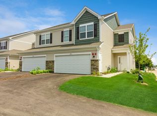 224 Portage Ln #224A, Yorkville, IL 60560