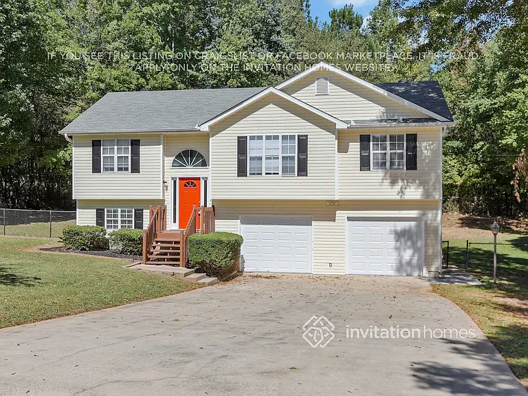 301 Willow Ln — Photo 3