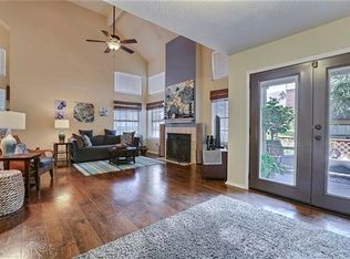 408 Santa Fe Trl APT 61, Irving, TX 75063