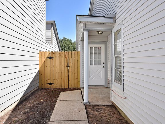 2nd image of 18538 N Lyford Dr