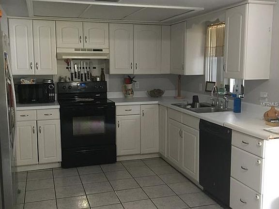 4th image of 380 Buford Ave