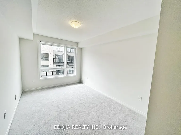 20 Woodstream Dr #3 — Photo 12