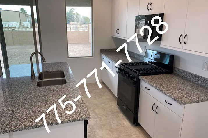 39513 N Hailey Ln — Photo 9