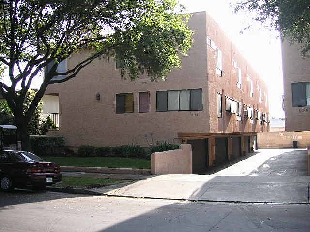 1st image of 111 S Marguerita Ave APT E