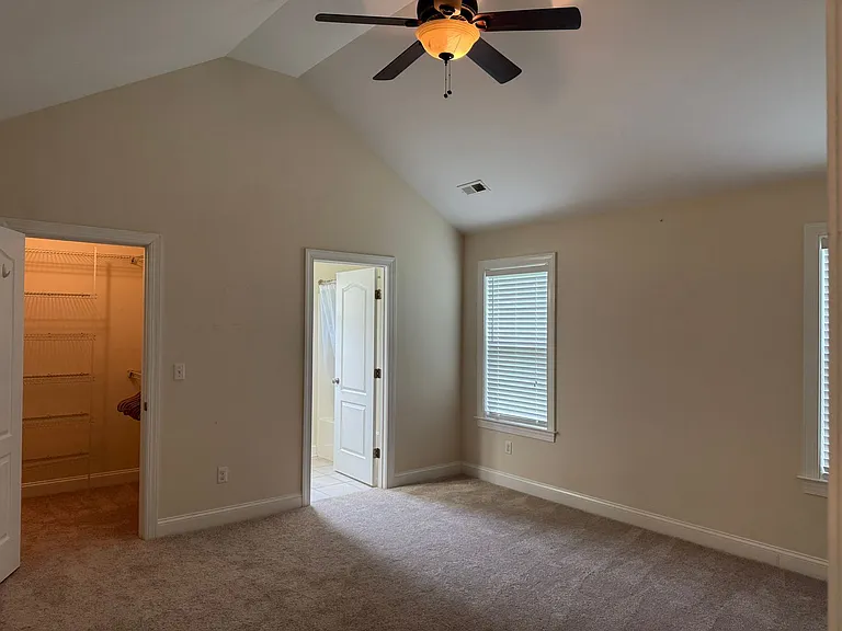 3613 Delesa Ct — Photo 9
