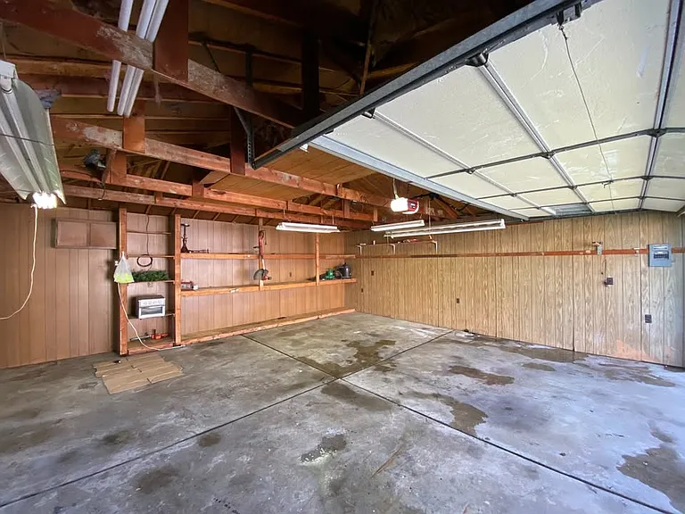 32345 Hawthorne Dr — Photo 55