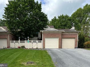 1839 Spring Ridge Ln, Lancaster, PA 17603