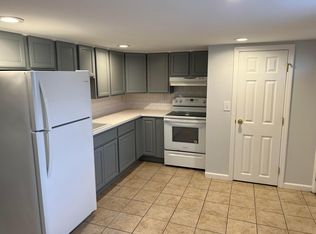 8 Balmforth Ave #3F, Danbury, CT 06810