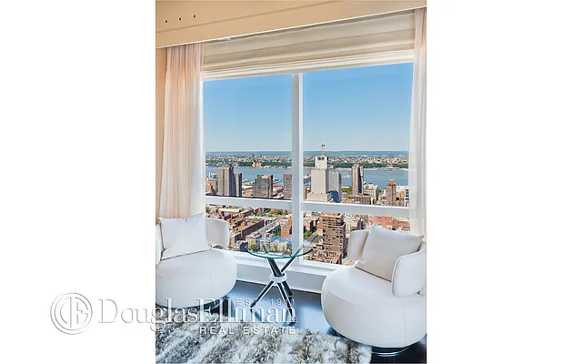 Sold by Douglas Elliman | media 5