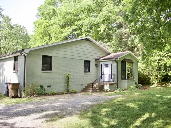 2879 Lyncrest Dr, Nashville, TN 37214