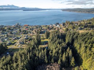 415 13th Ave, Mount Waddington, BC V0N3E0