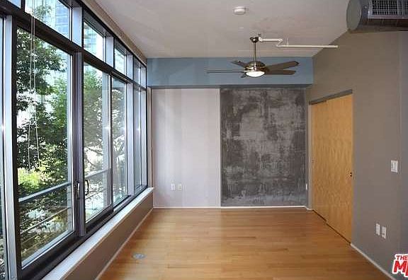 5th image of 1100 S Hope St APT 713
