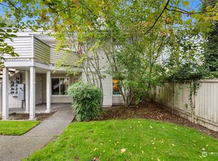 9210 Market Pl UNIT B103, Lake Stevens, WA