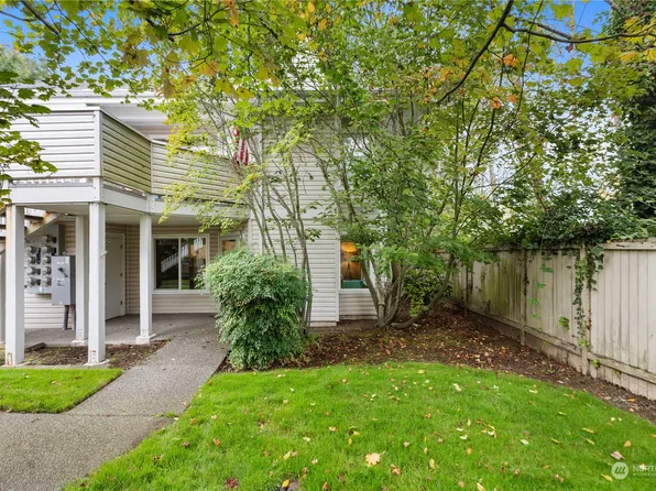 9210 Market Place #B103, Lake Stevens, WA 98258