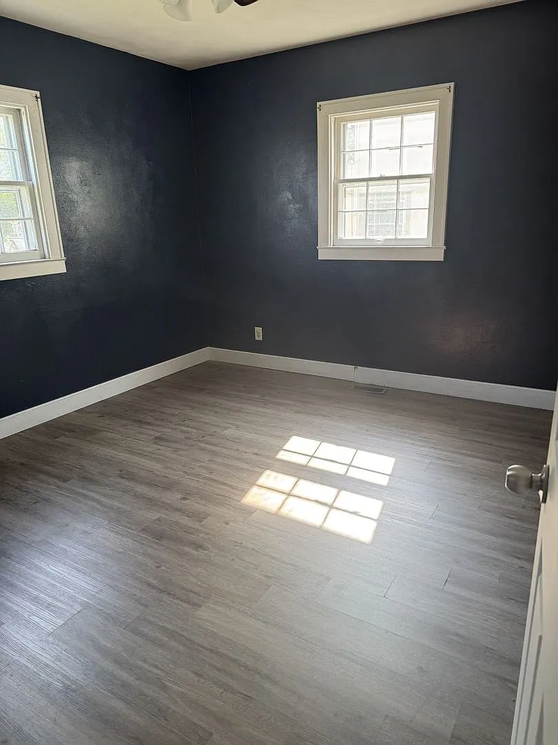 1330 Curtis St — Photo 3