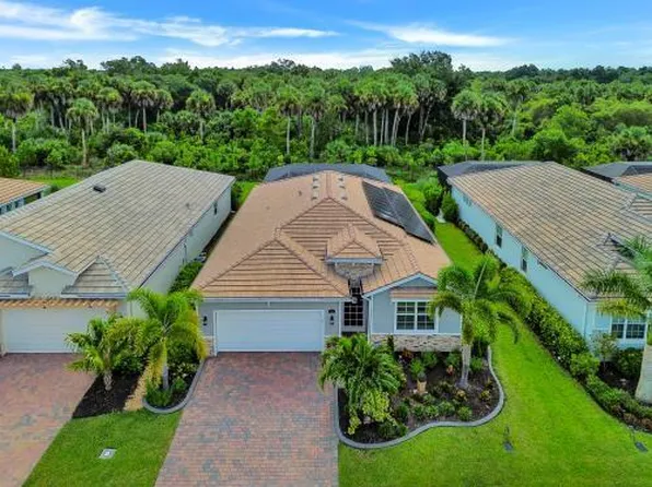 426 Tamarindo Ln, Naples, FL 34114