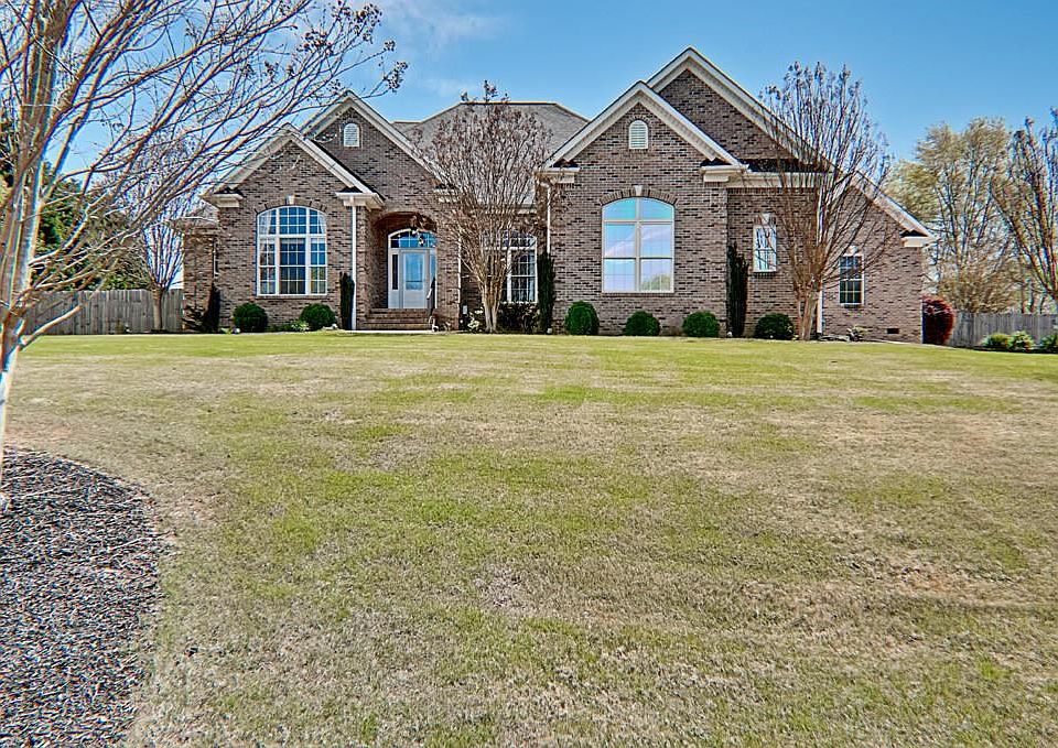 1st image of 106 King Eider Way