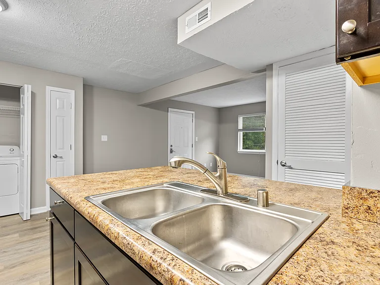 The Reserve at Cove Spring — Photo 11