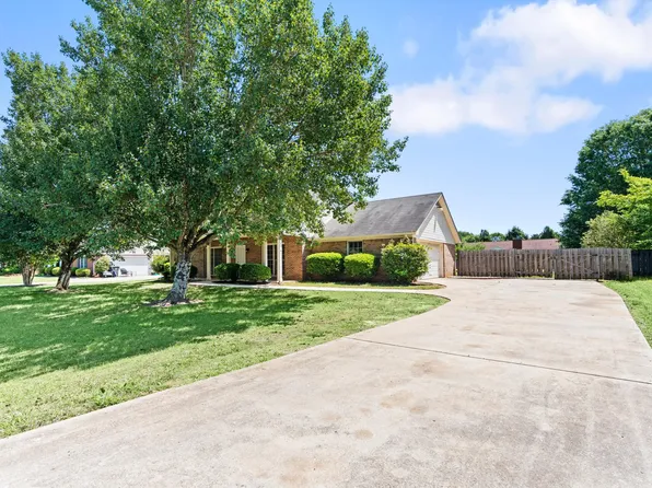 105 Dorchester Ln, Harvest, AL 35749