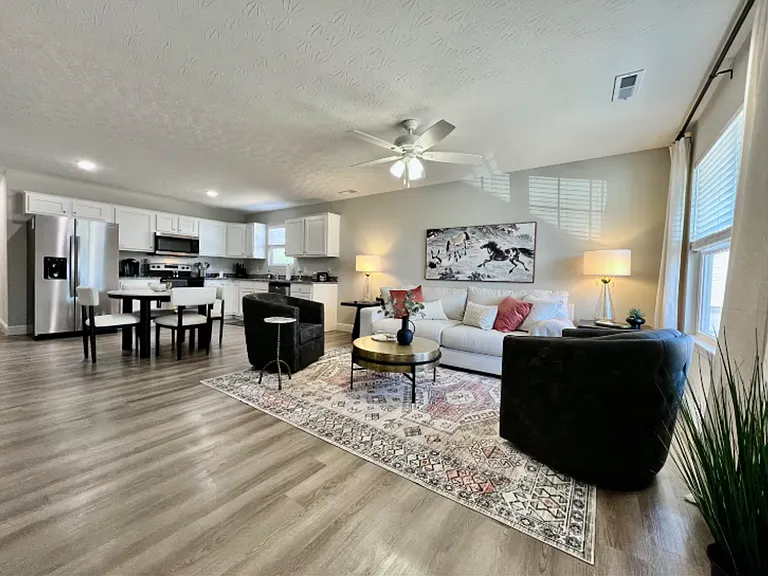 109 Southwind Blvd — Photo 25