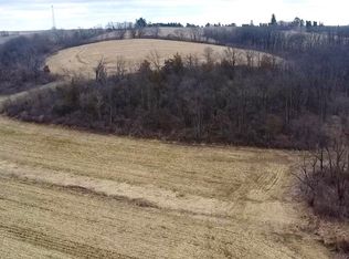 20 Valley Rd, Argyle, WI 53504
