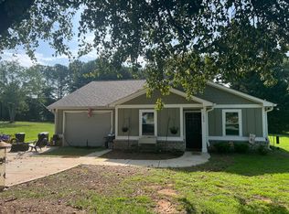 1050 Lighthouse Ct, Bogart, GA 30622