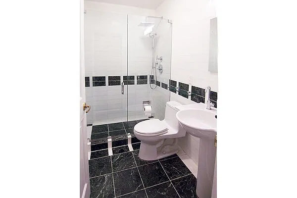 Rented by Fox Residential Group | media 12