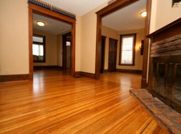 3rd image of 1838 Carroll Ave