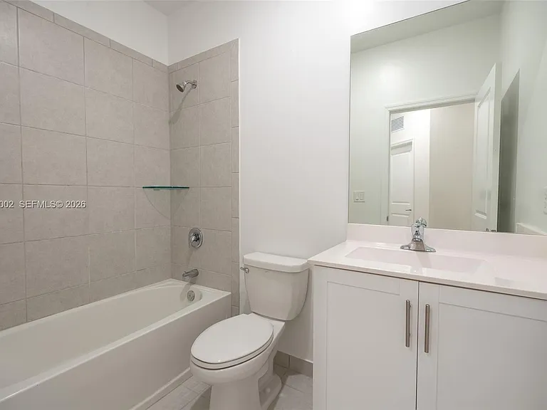 11933 SW 244th Ln — Photo 11