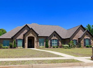 1551 Cooks Xing, Tyler, TX 75703