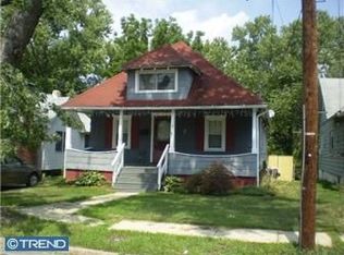 7 Page Ave, Barrington, NJ 08007