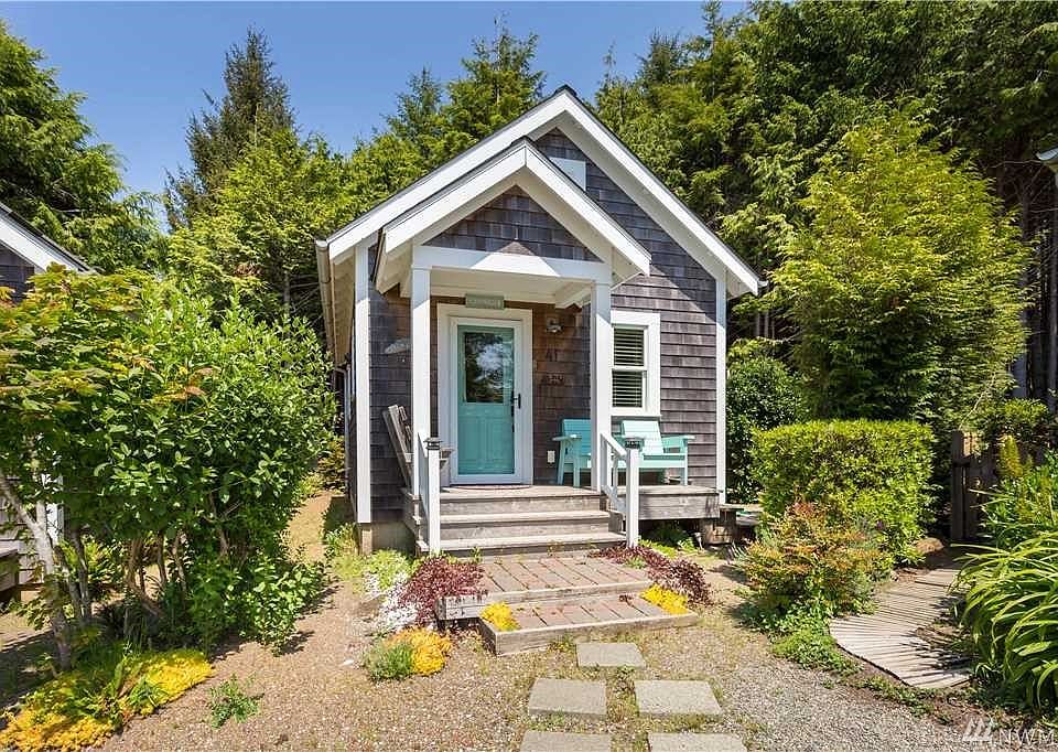 1st image of 41 Beach Cabin Ln