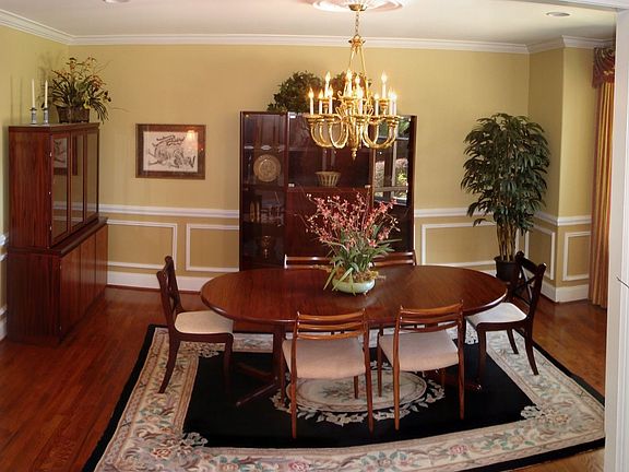 3rd image of 3677 Fairfield Way