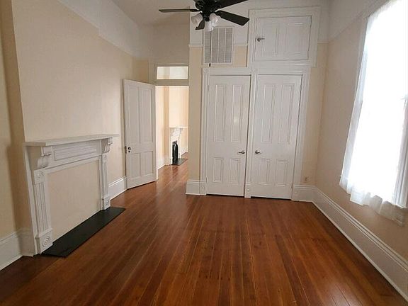 2nd image of 1040 Soniat St