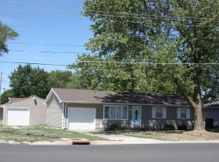 1111 S Williams St, Moberly, MO 65270