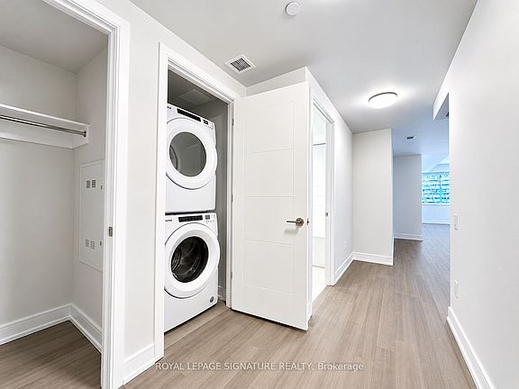 4th image of 664 Spadina Ave #314