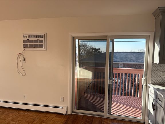 5th image of 395 McKinley St Floor 2