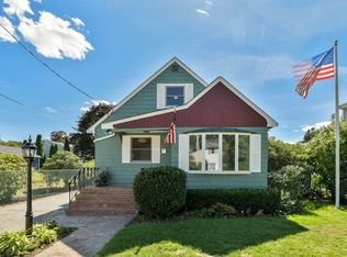 26 Norton St, Hyde Park, MA 02136